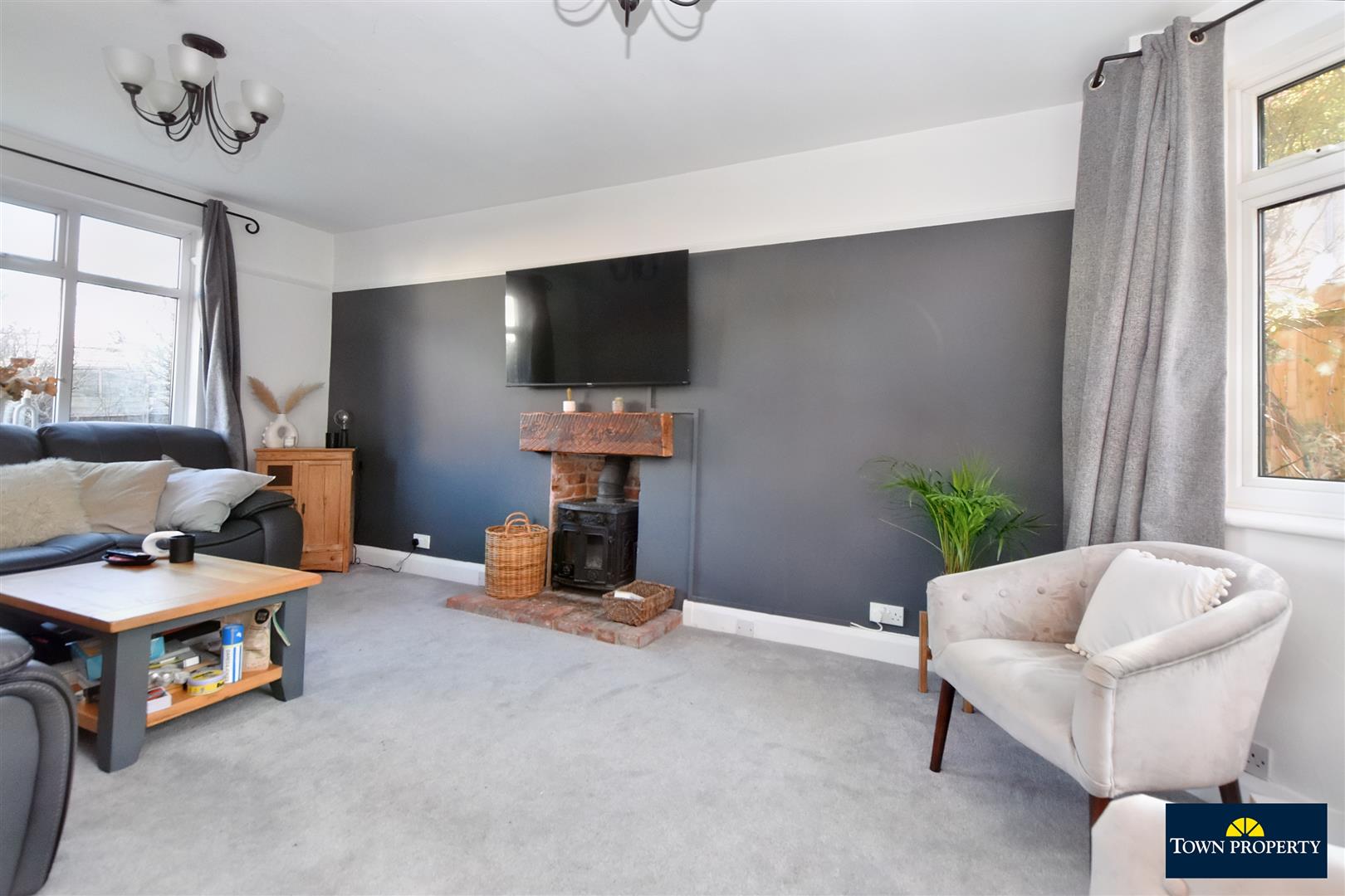 Property Details for 2A Gorringe Road Eastbourne East Sussex BN22 8XH Town Property Estate